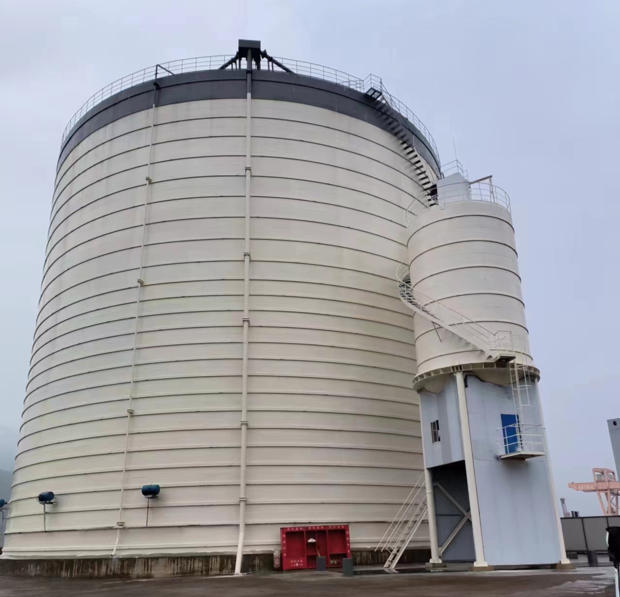 老城镇10万吨水泥钢板库